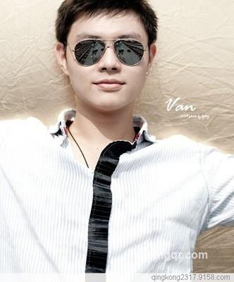 寂寞-夜里的头像