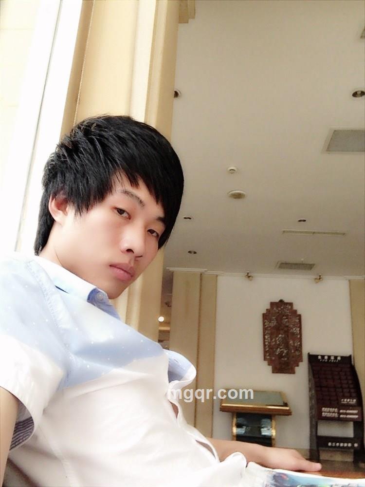 邓家豪C0m的头像