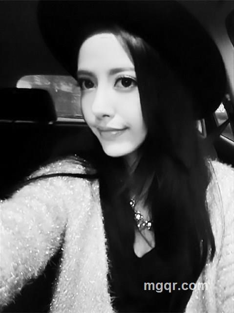 清新湛蓝的头像