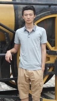 年纪轻轻的男人的头像