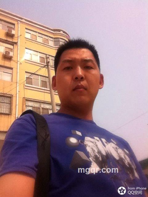 a沙漠胡杨的头像