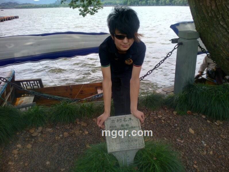 生有合欢的头像