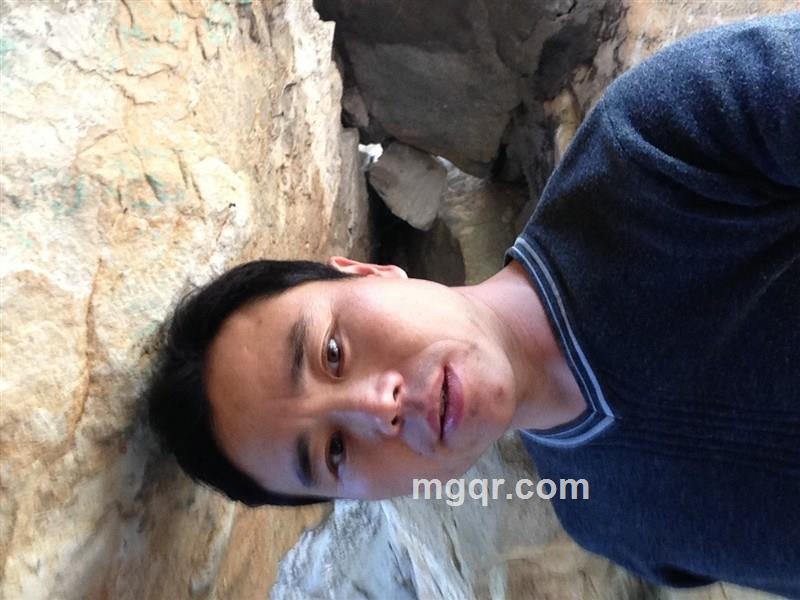  用心等候的头像