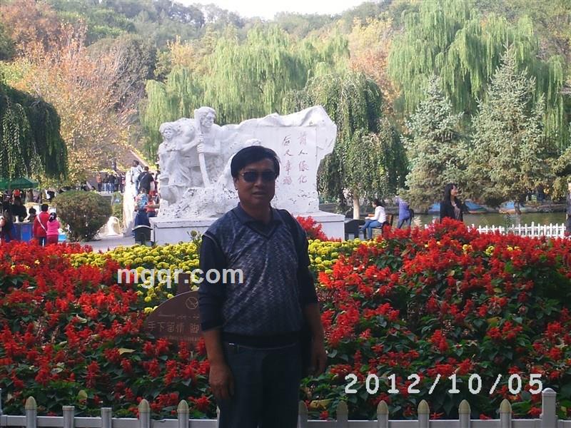 激情，，，，的头像