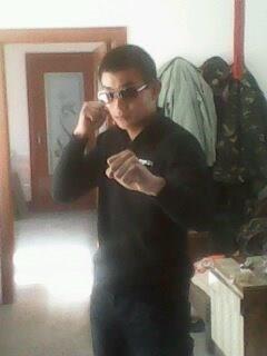 无聊的人们的头像