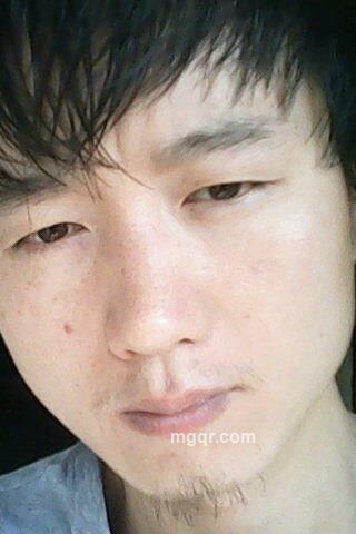 让爱疯狂吧的头像