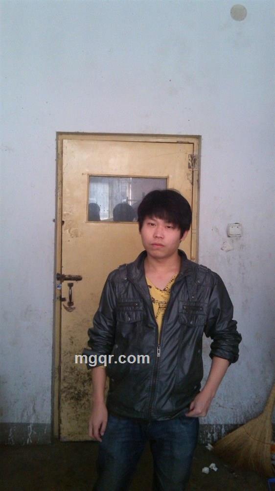 J简简单单的头像