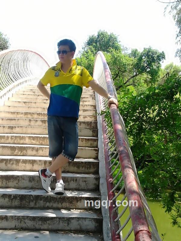光溜溜的的头像