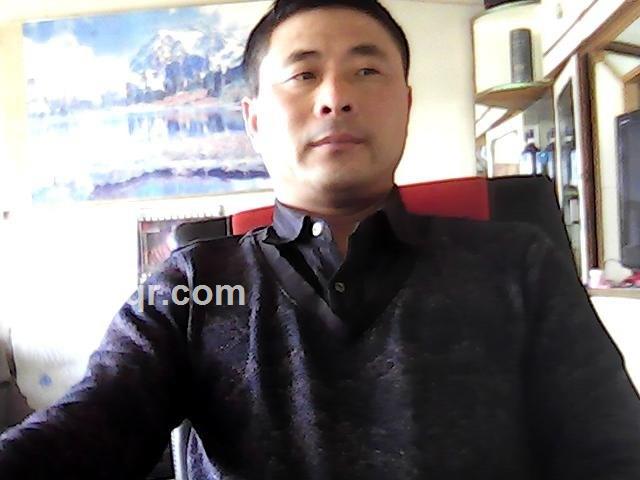 隐藏心伤的头像