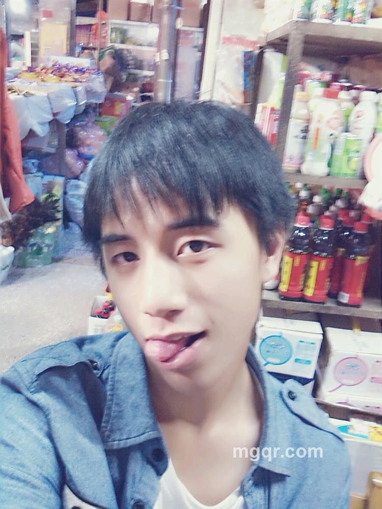 ＂童话℃的头像