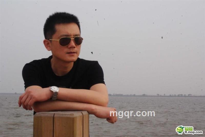 小树不修不直的头像