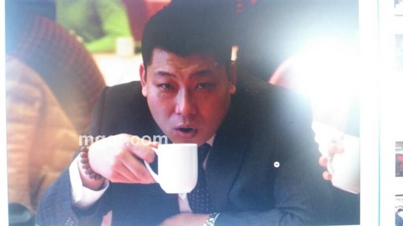 烟的蛤蜊的头像