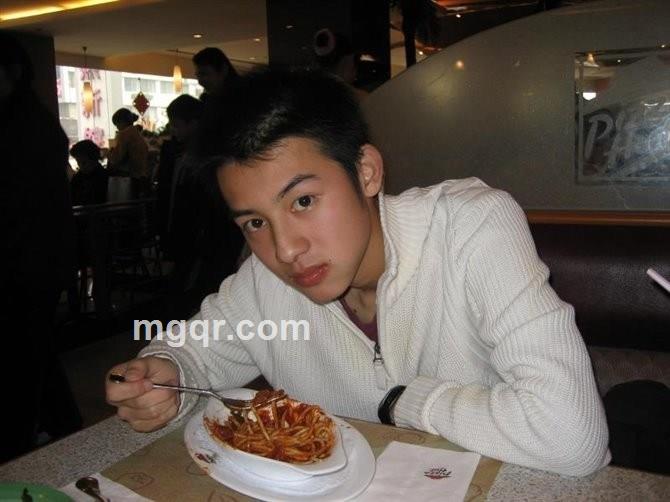 绅士地男人的头像