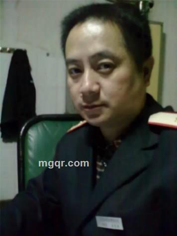 做个有朝气的人的头像