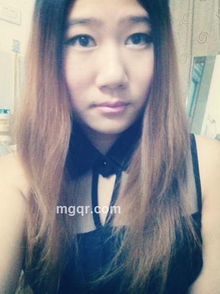 莹莹loce的头像
