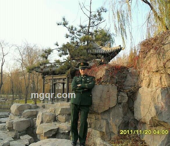 落花无比美的头像