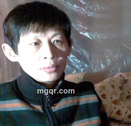 有个一线天的头像