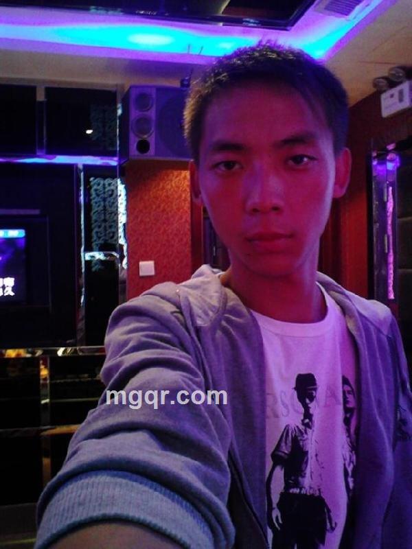 一朵妖艳的花的头像