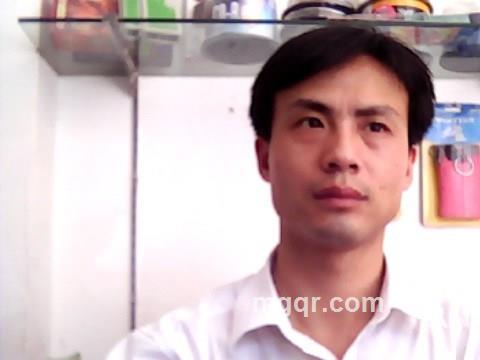 A等你来爱爱的头像