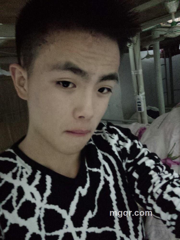 单身闪闪放光芒的头像