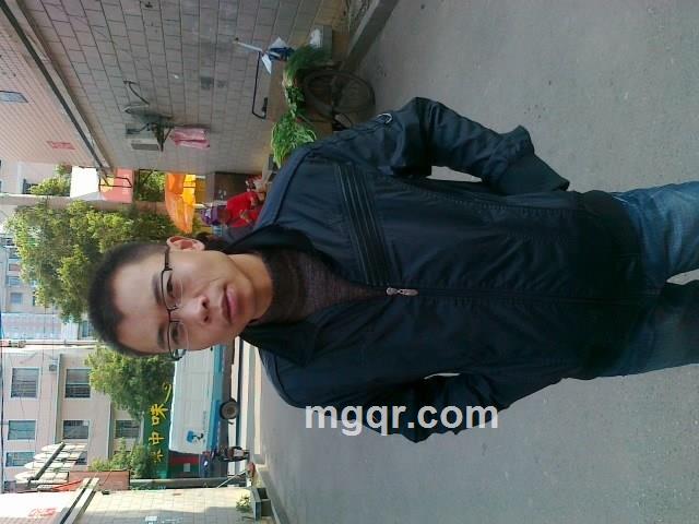 好想找个情人过夜的头像