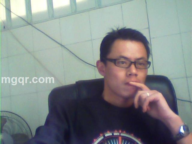 优雅的颓废123的头像