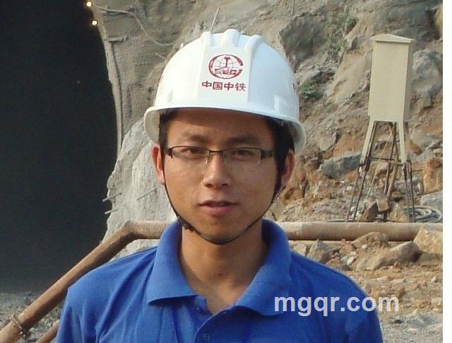 偶尔耍耍的头像