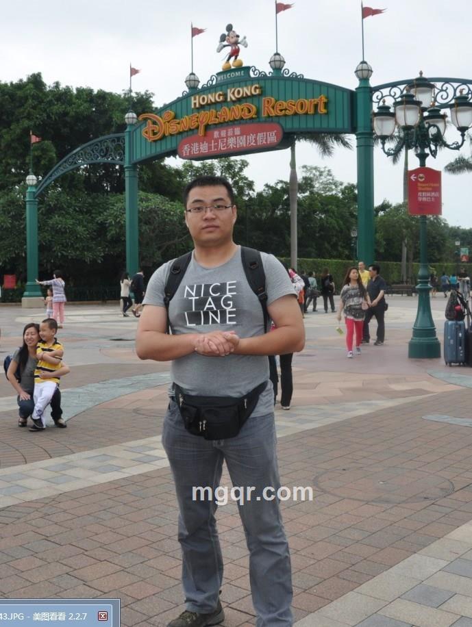 黑白狐狸的头像