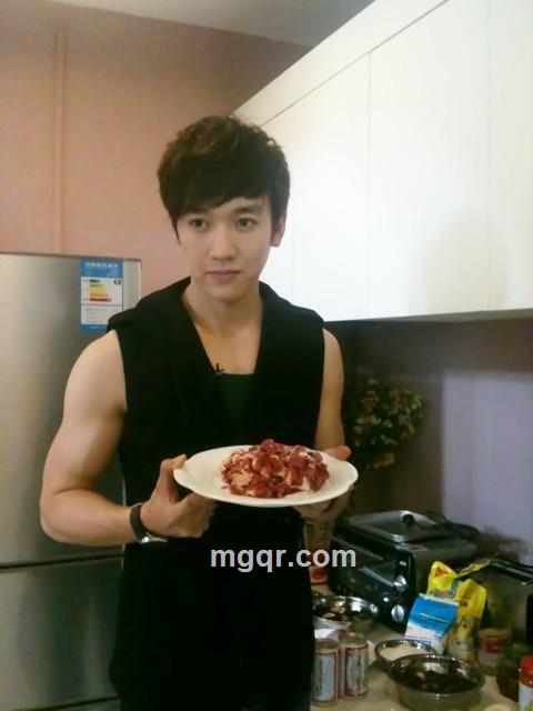 素质单男的头像