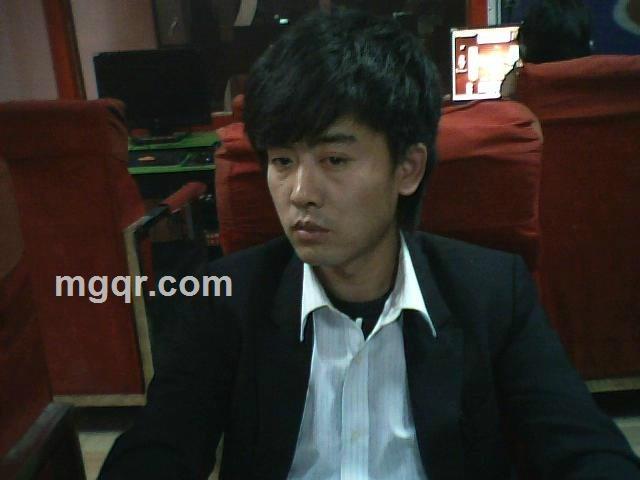 wo单身男人的头像