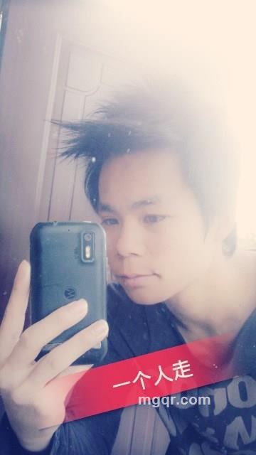 ℡「男、神」的头像