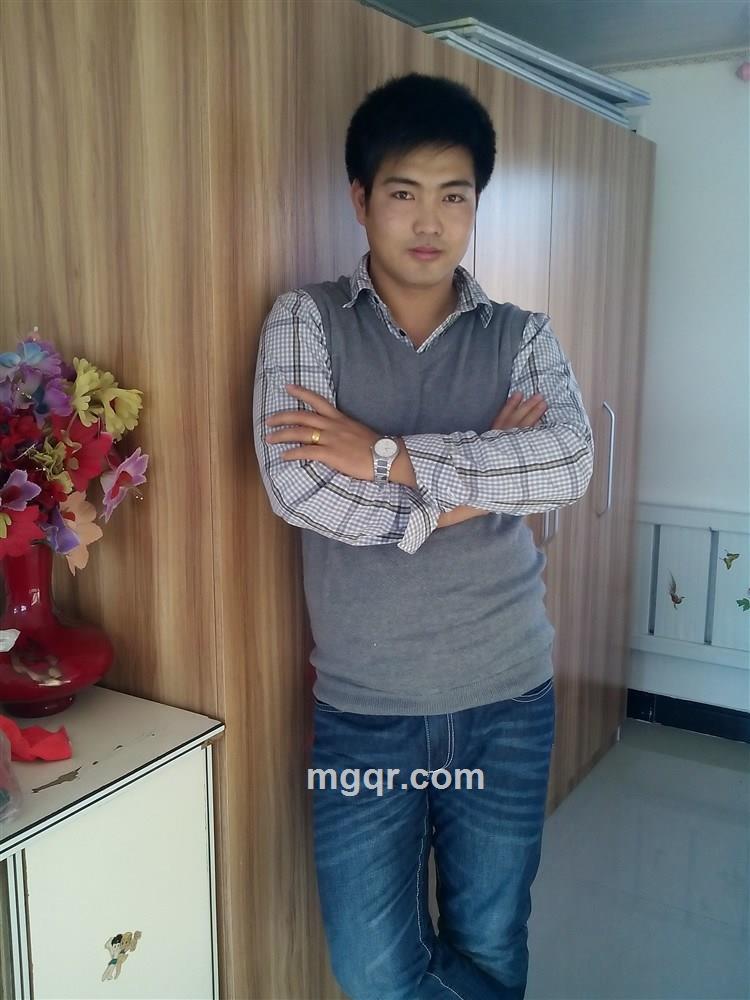 小伙好帅的头像