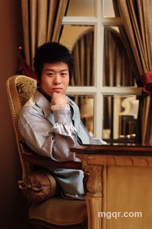 shuangwaiwaisini的头像