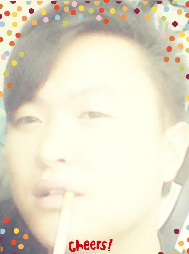 落笔画下伤的头像