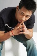 独在异乡的头像