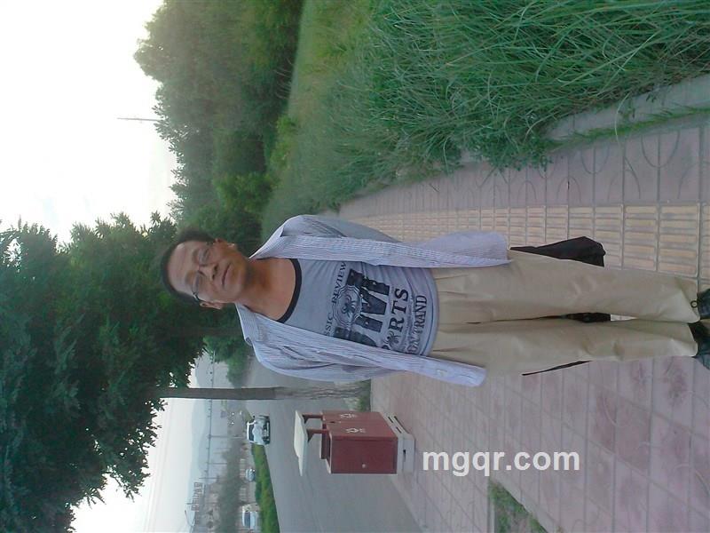 银光闪烁的头像