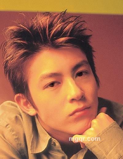 玩世不恭的头像