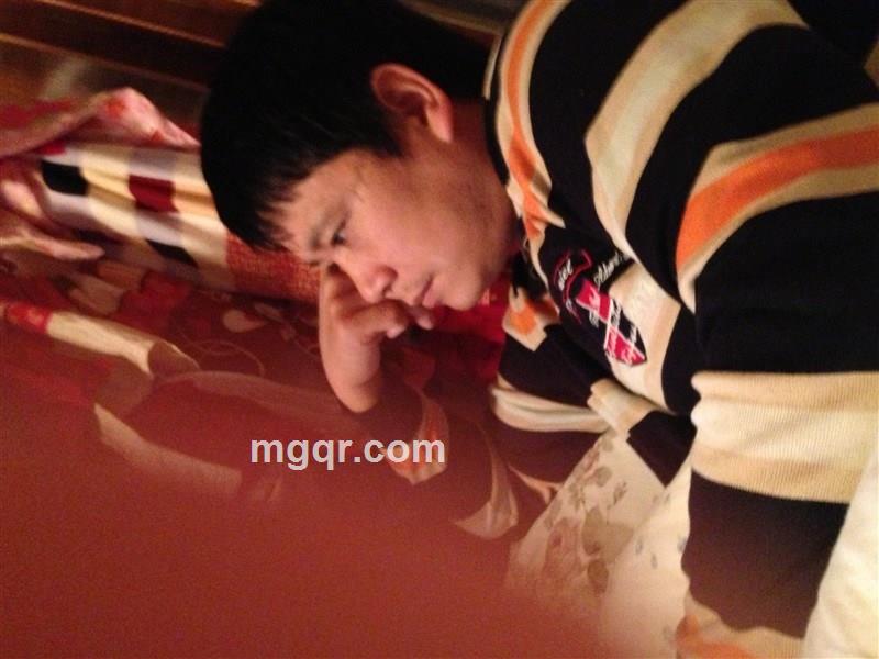 爱着一个人的头像