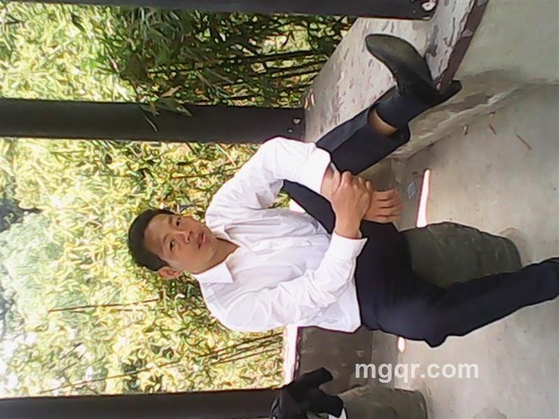 在水一方爱你的头像