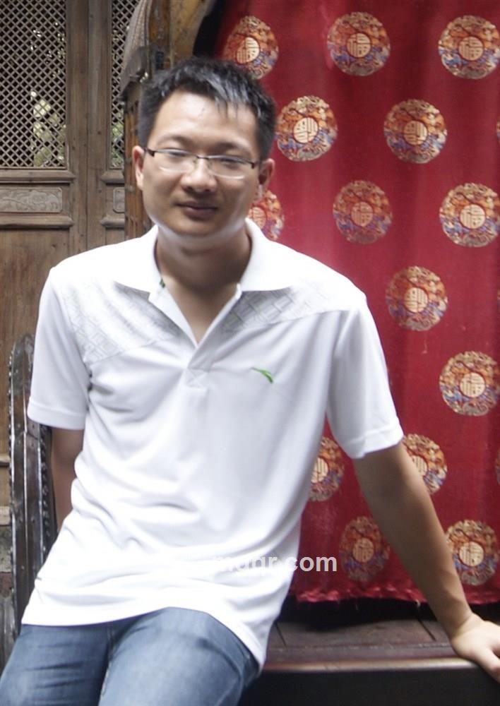 浮夸了的年华的头像