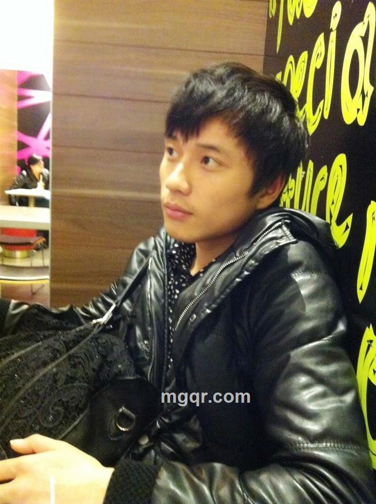 妹子。我在等你来的。的头像