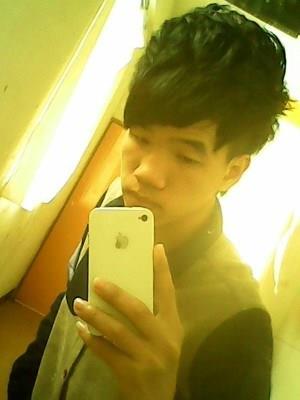 男人就应该有气质的头像