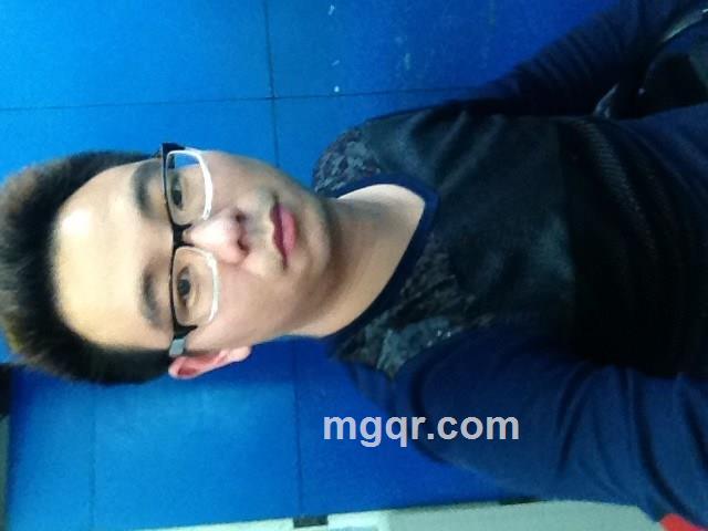 笑看人生的男人的头像