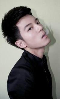 找情侣2753。868461的头像