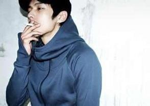 天蓝浅绿的头像