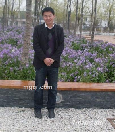 山前明月的头像