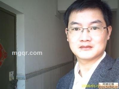 调皮毛毛虫的头像