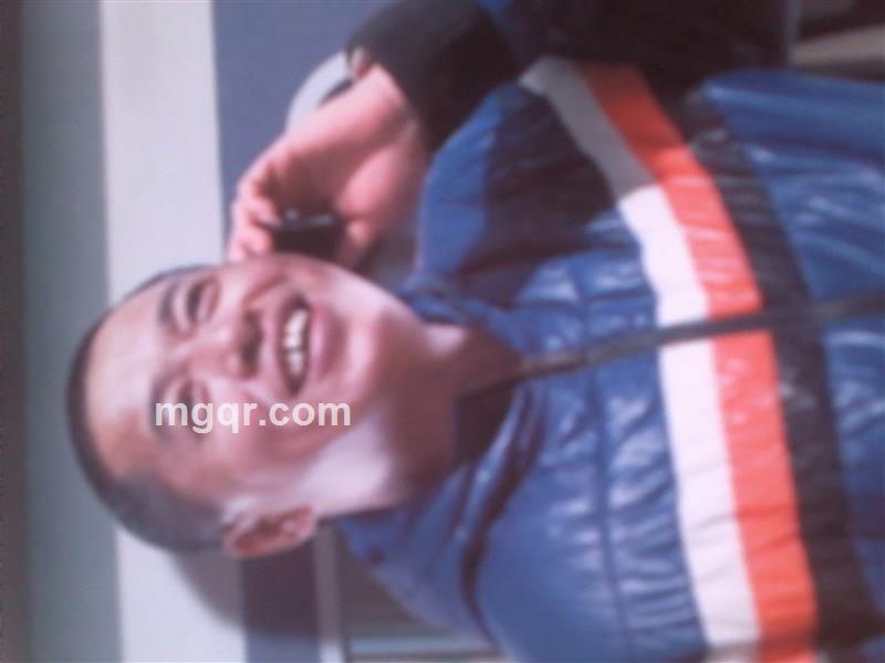 亲嘴吧123的头像