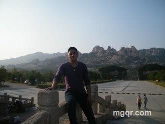 寂寞男孩寂寞我