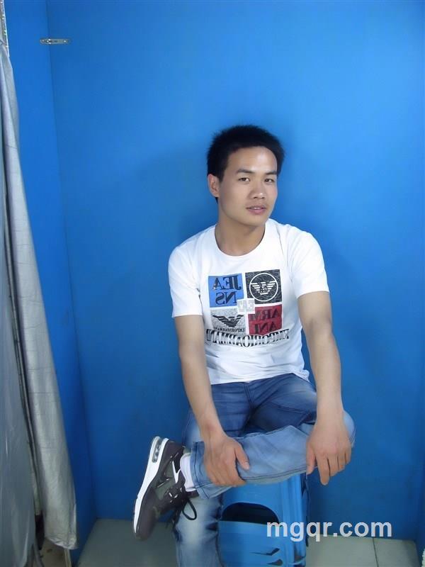 寂寞男孩的头像